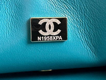 Anum Bags Detail