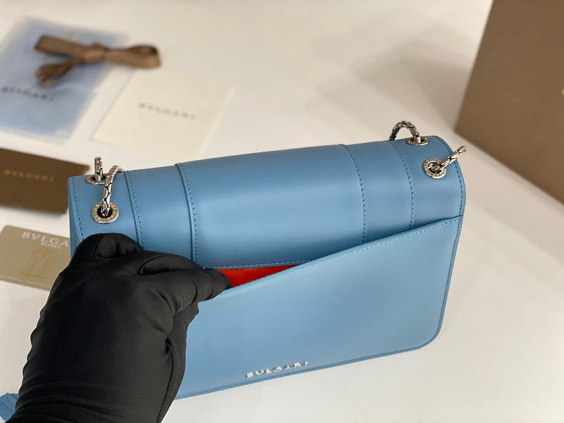 Anum Bags Detail