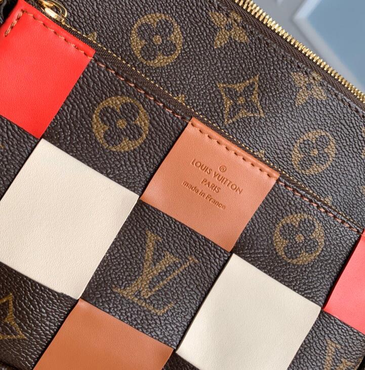 Anum Bags Detail