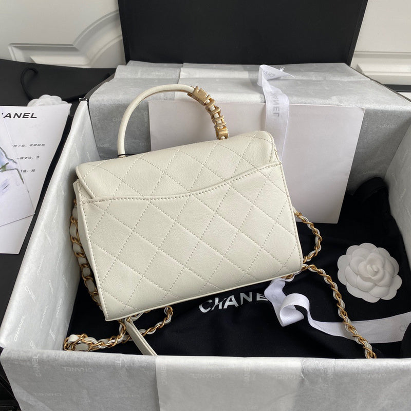 Anum Bags Detail