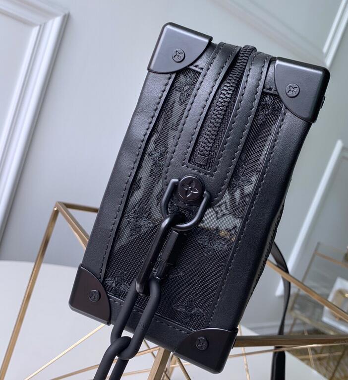 Anum Bags Detail