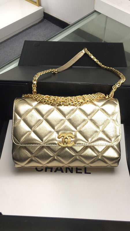 Anum Bags Detail