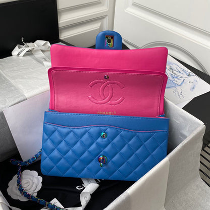 Anum Bags Detail