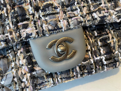 Anum Bags Detail