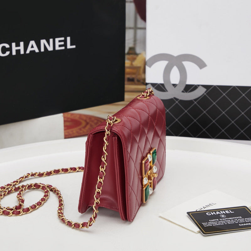 Anum Bags Detail