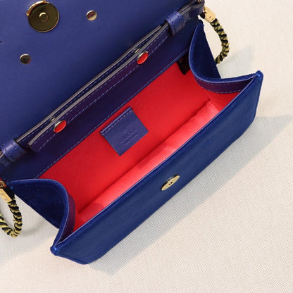 Anum Bags Detail