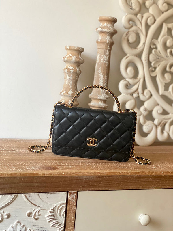 Anum Bags Detail