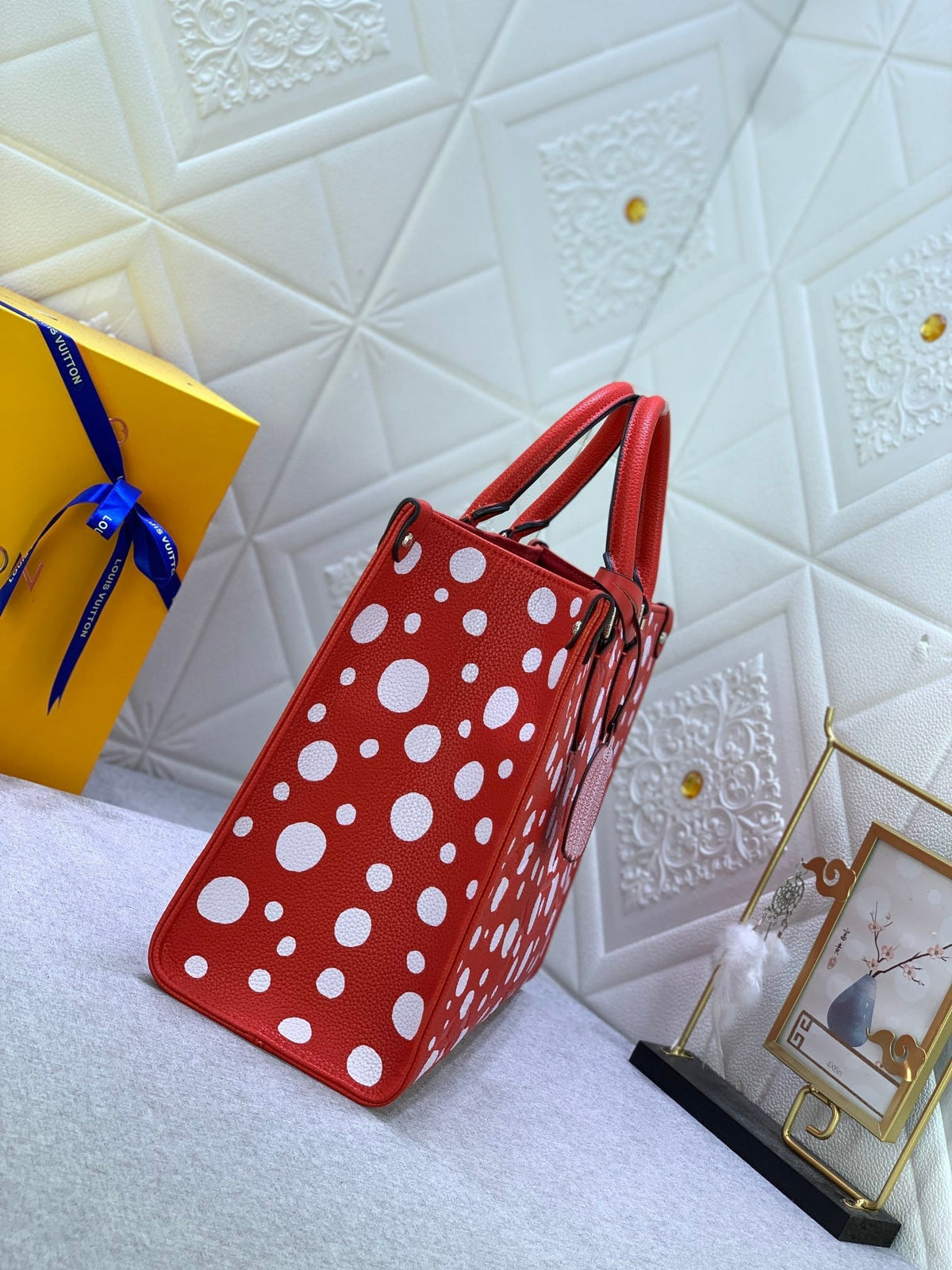 Anum Bags Detail