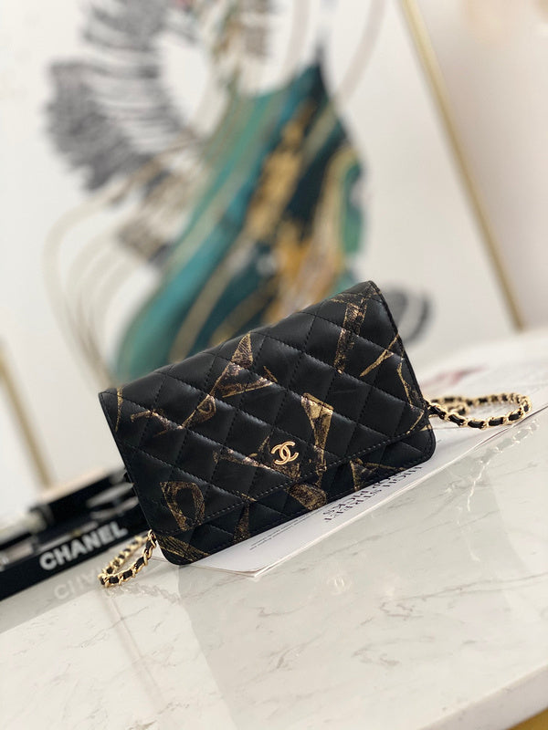 Anum Bags Detail