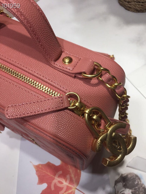 Anum Bags Detail