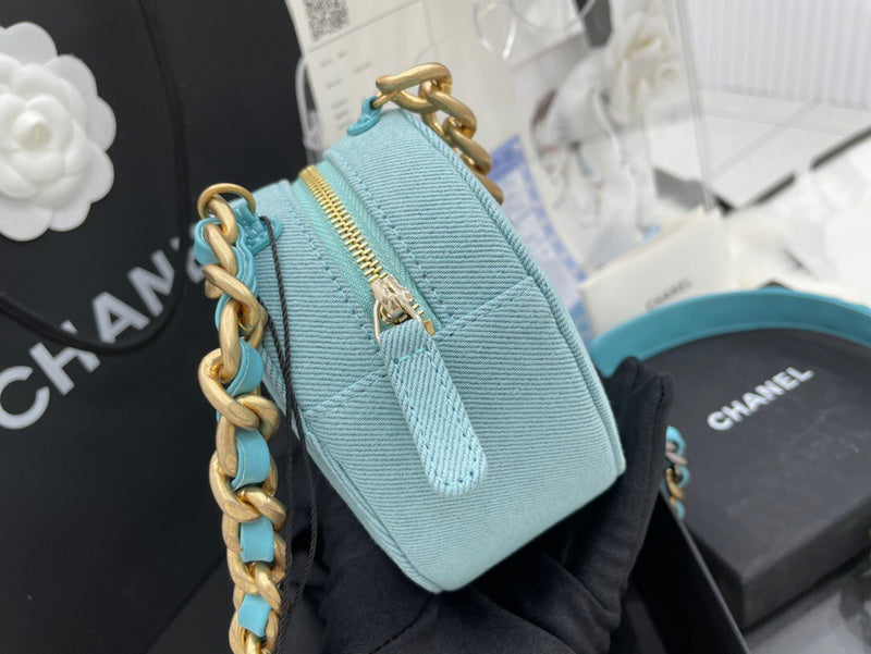 Anum Bags Detail