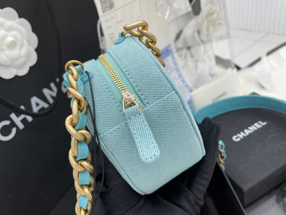 Anum Bags Detail