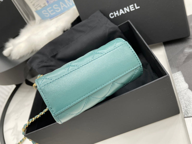 Anum Bags Detail