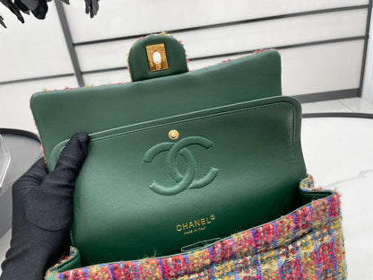 Anum Bags Detail
