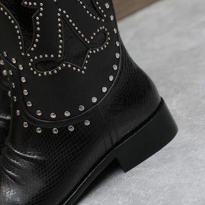 GG WOMEN'S BOOT WITH DOUBLE G AND STUDS BLACK