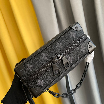 Anum Bags Detail