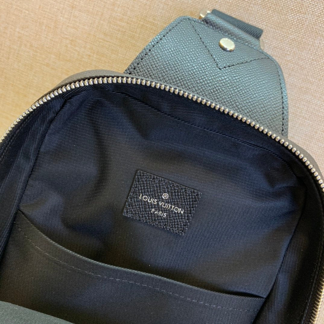 Anum Bags Detail
