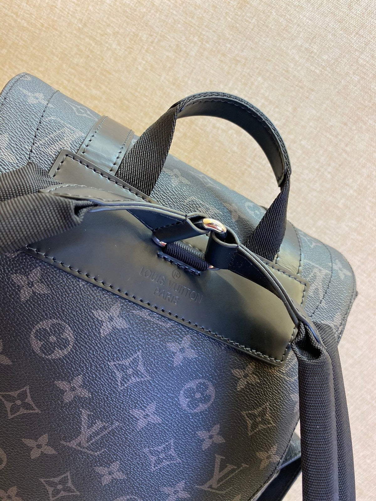 Anum Bags Detail