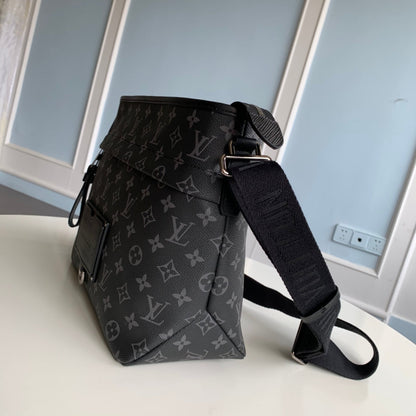 Anum Bags Detail