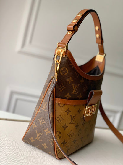 Anum Bags Detail