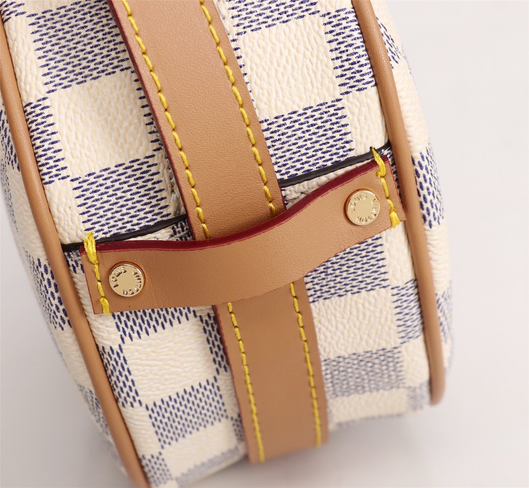 Anum Bags Detail