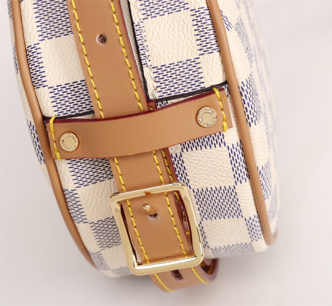 Anum Bags Detail