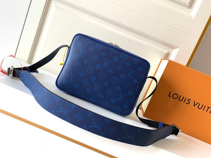 Anum Bags Detail