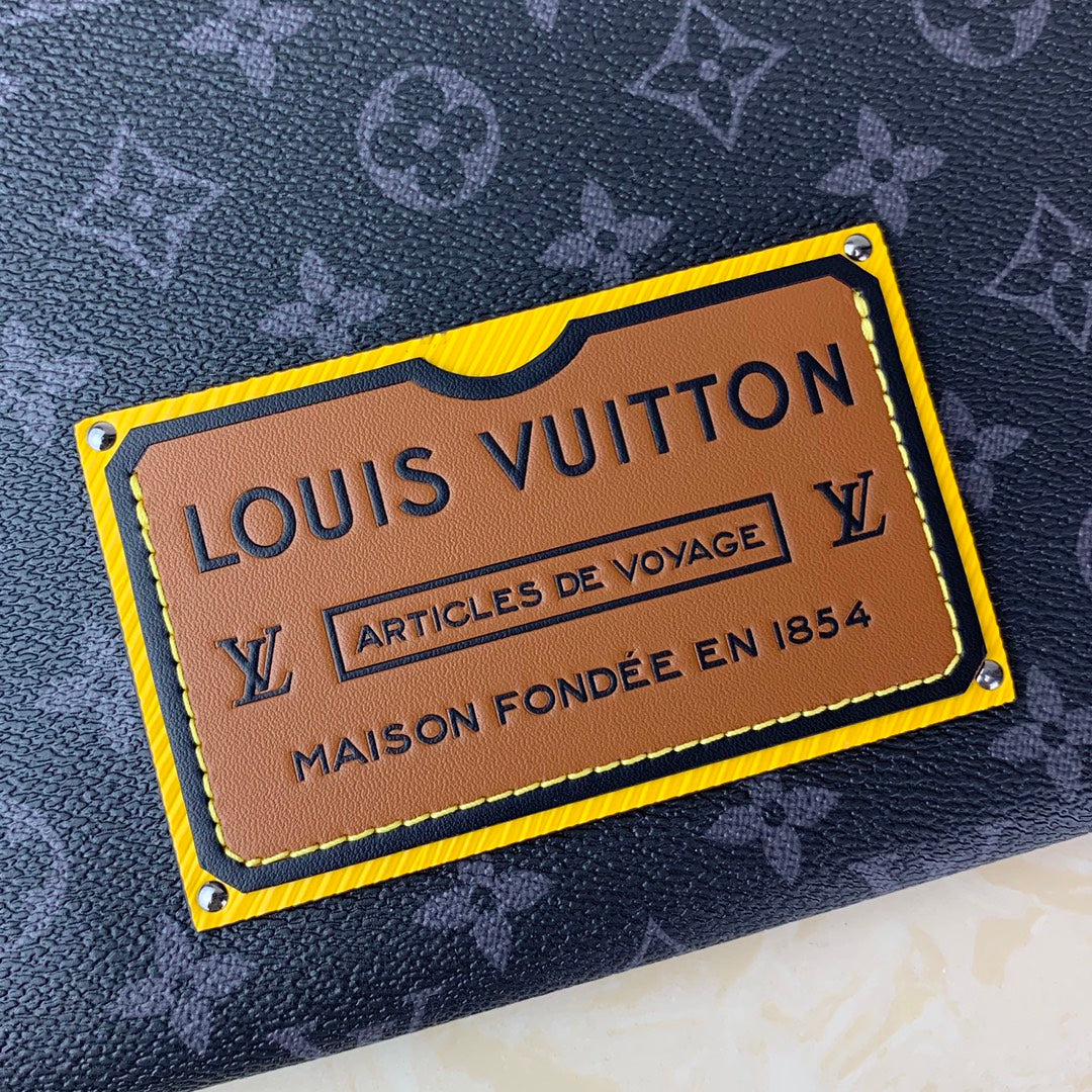 Anum Bags Detail