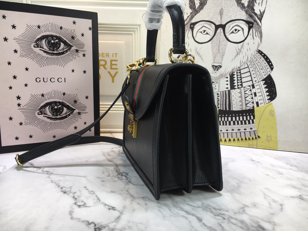 Anum Bags Detail