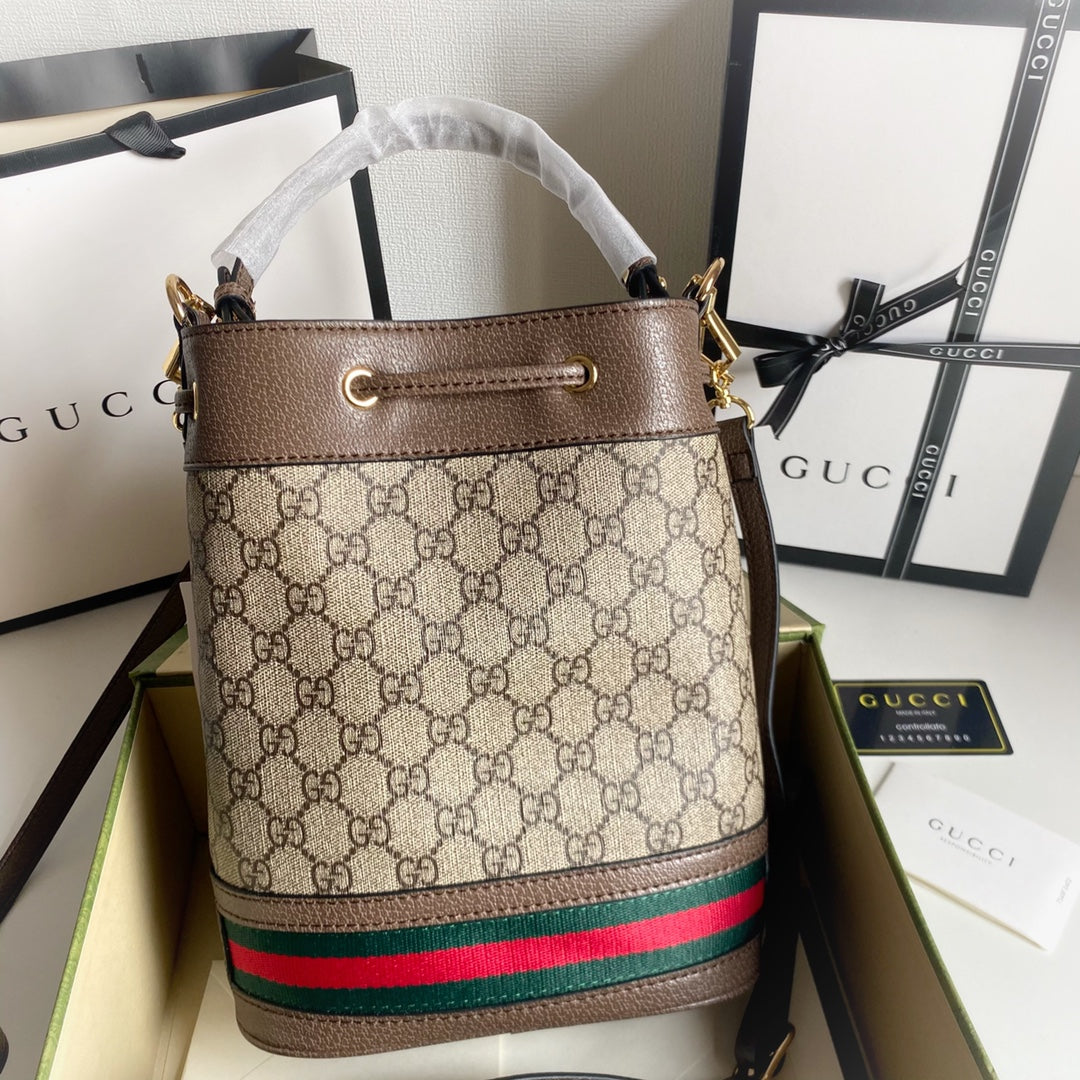 Anum Bags Detail