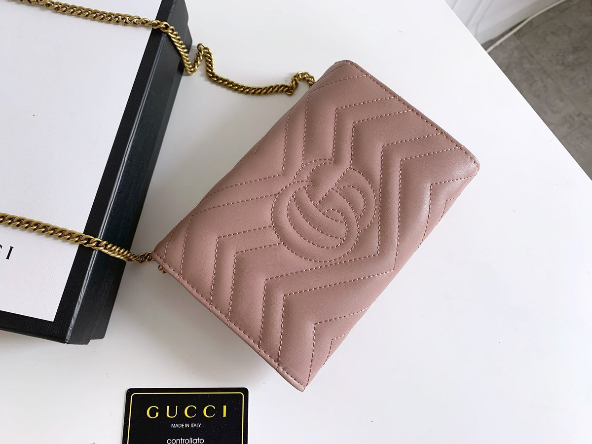 Anum Bags Detail