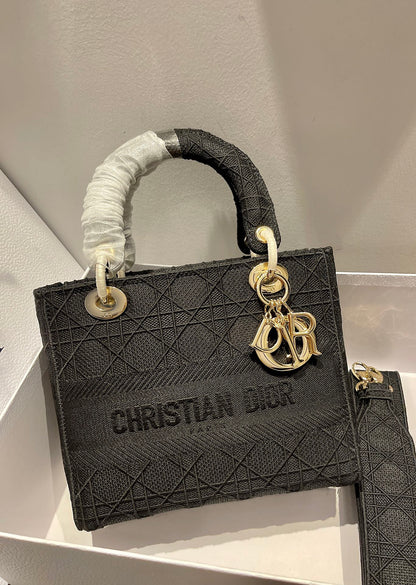 Anum Bags Elite Carryalls