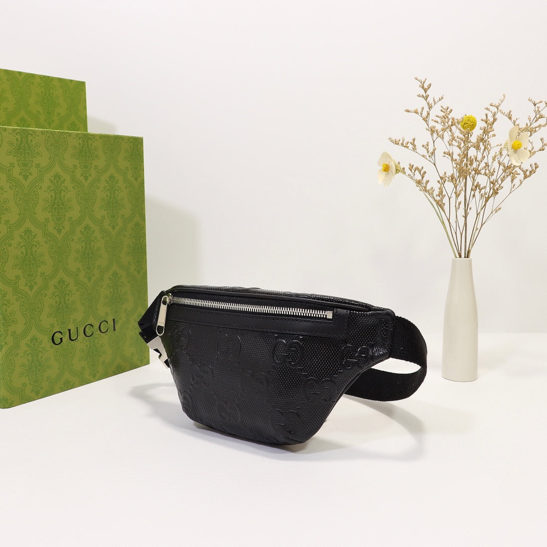 Anum Bags Detail