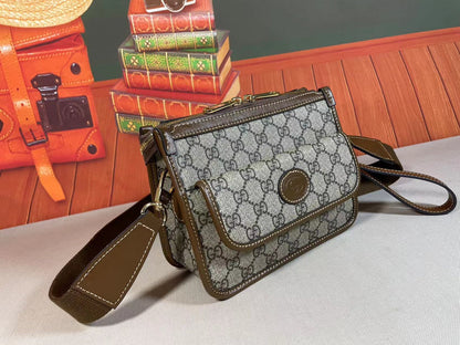 Anum Bags Detail