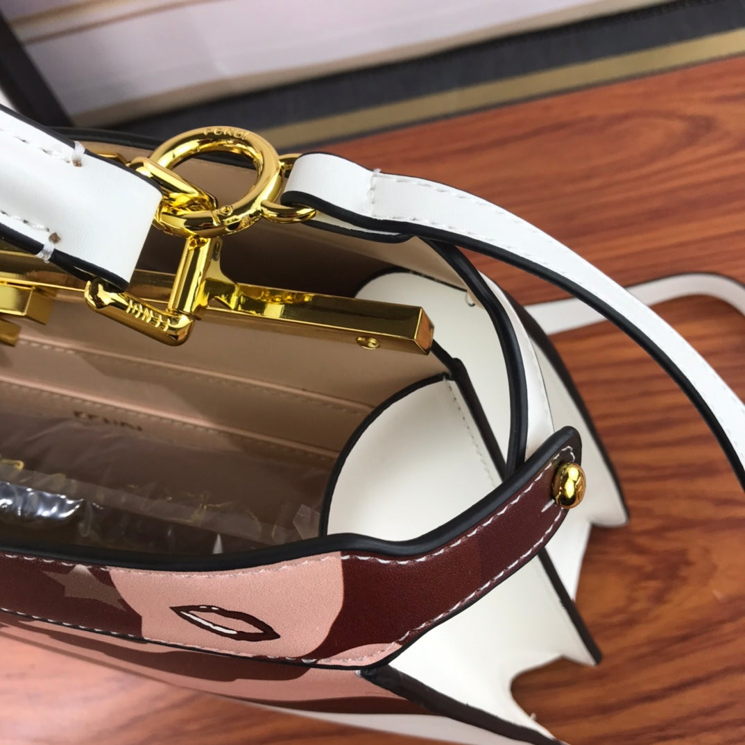 Anum Bags Detail