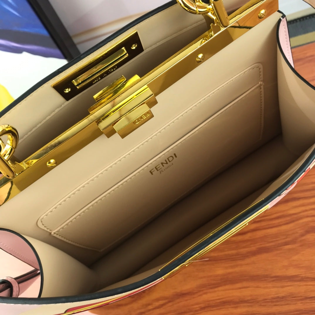 Anum Bags Detail
