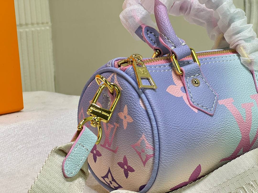 Anum Bags Detail