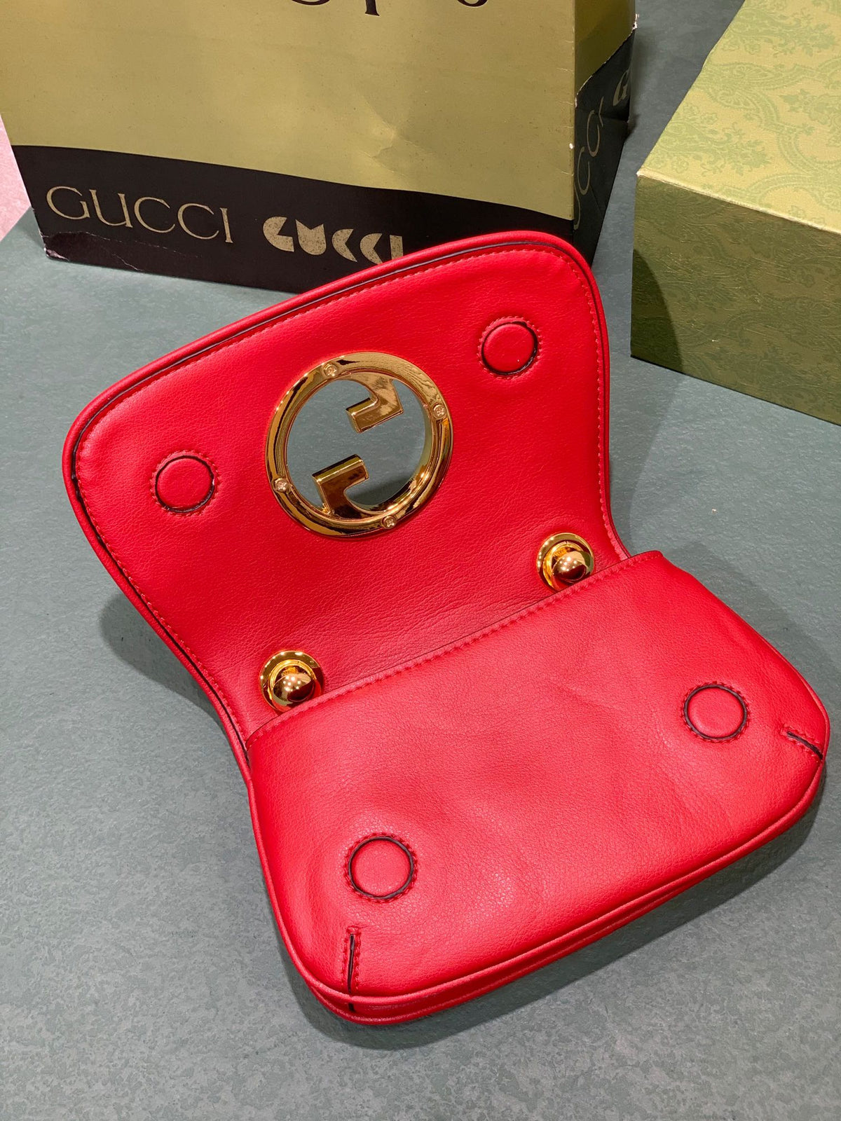 Anum Bags Detail