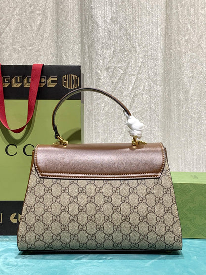 Anum Bags Detail