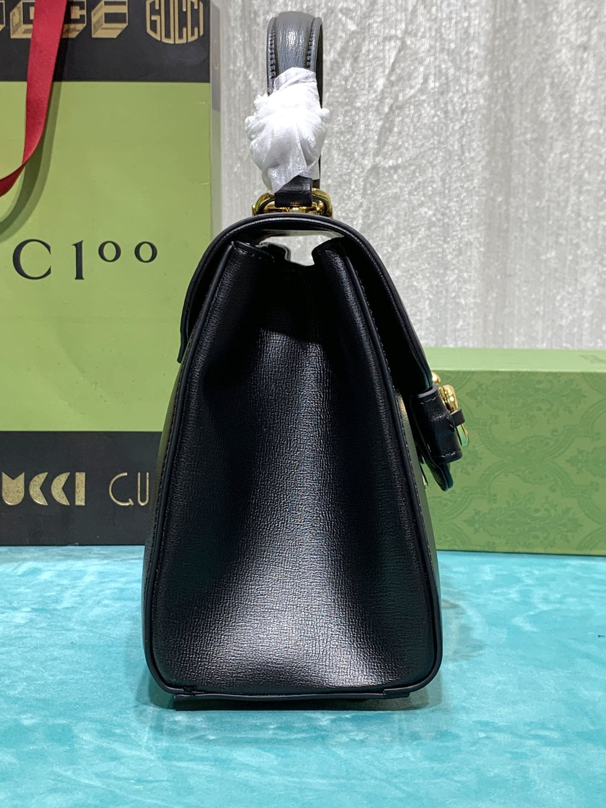 Anum Bags Detail
