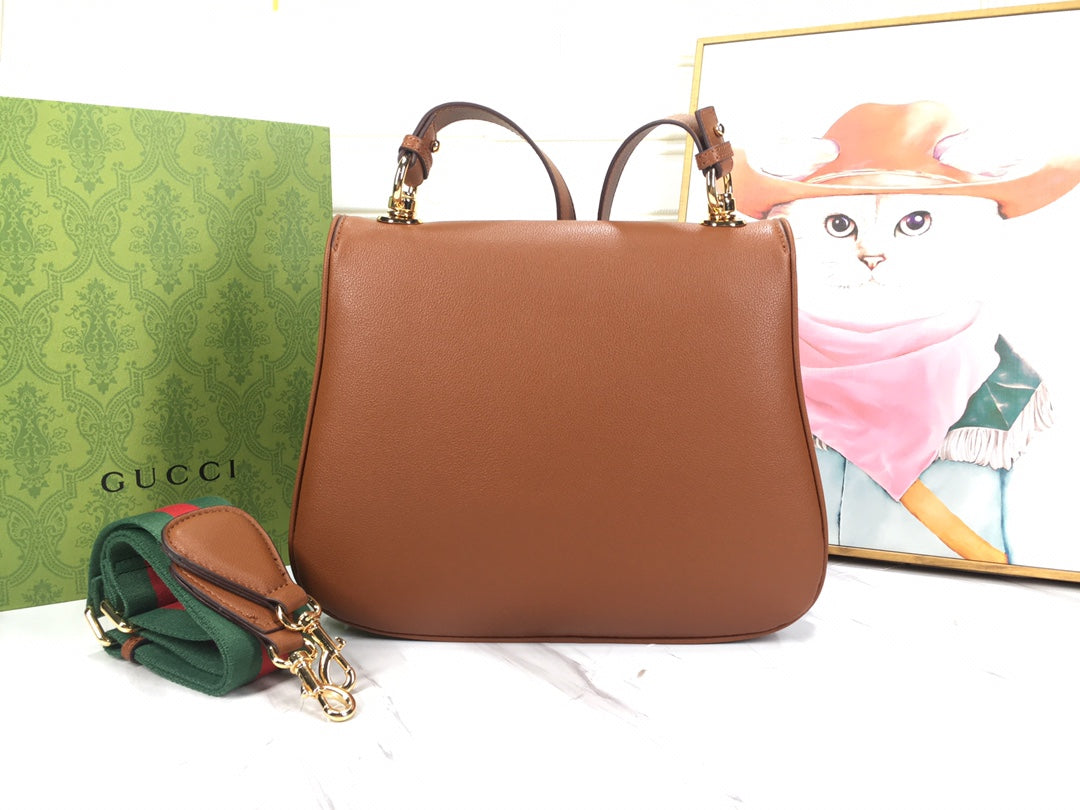 Anum Bags Detail