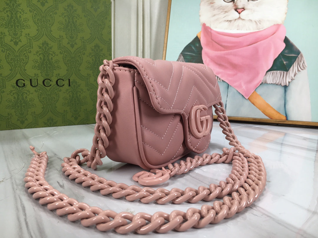 Anum Bags Detail