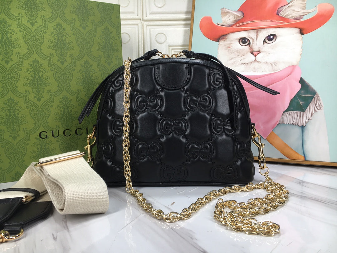 Anum Bags Detail
