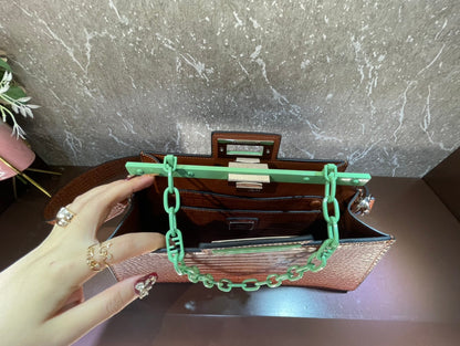 Anum Bags Detail