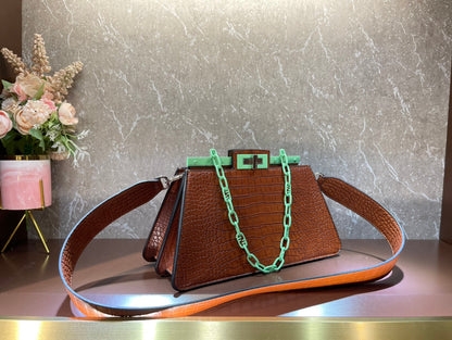Anum Bags Detail