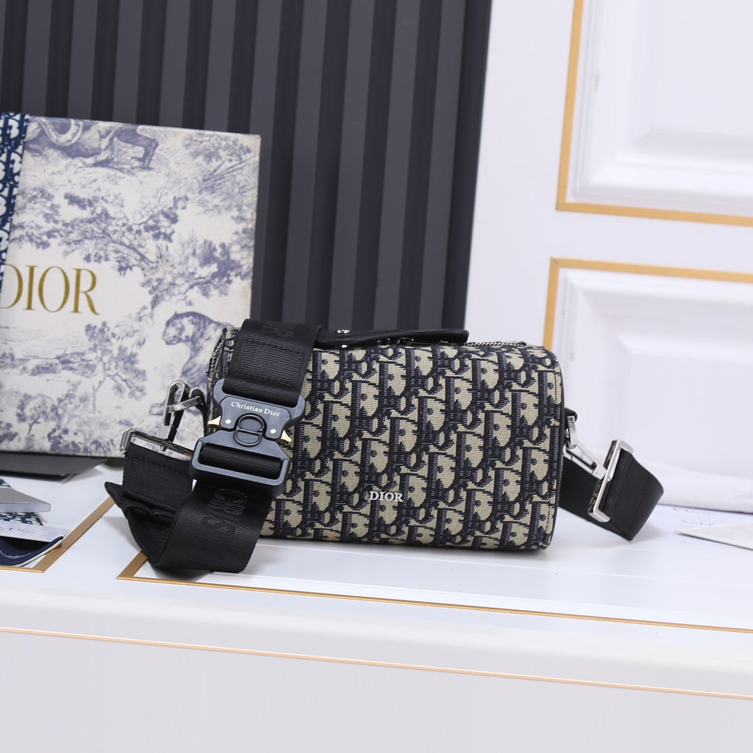 Anum Bags Elite Carryalls