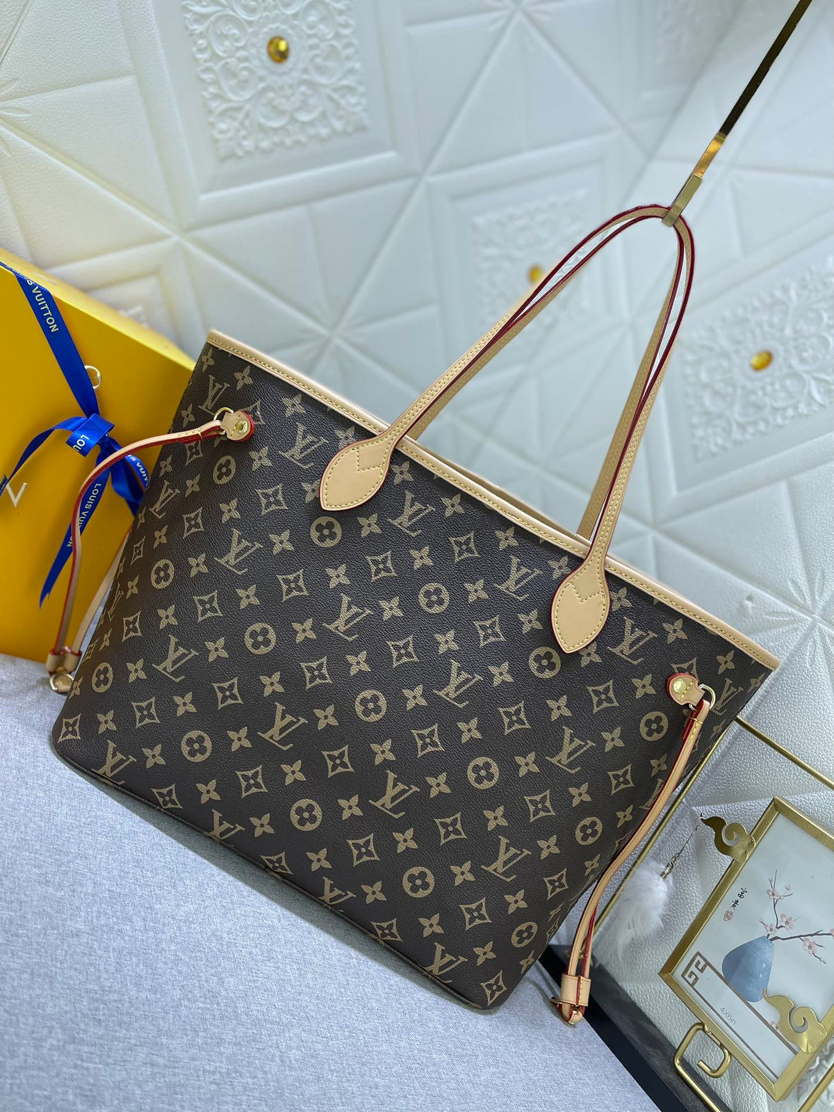 Anum Bags Detail