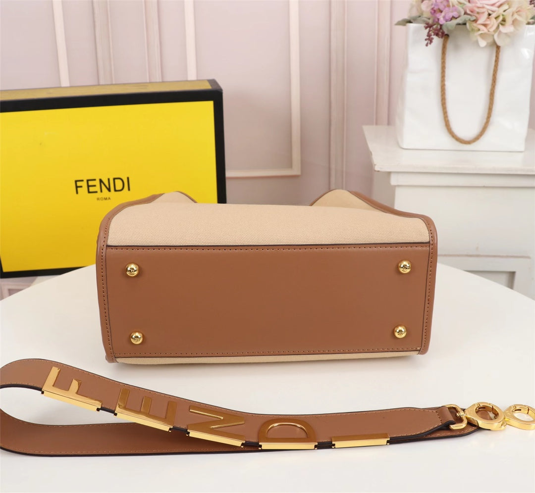 Anum Bags Detail