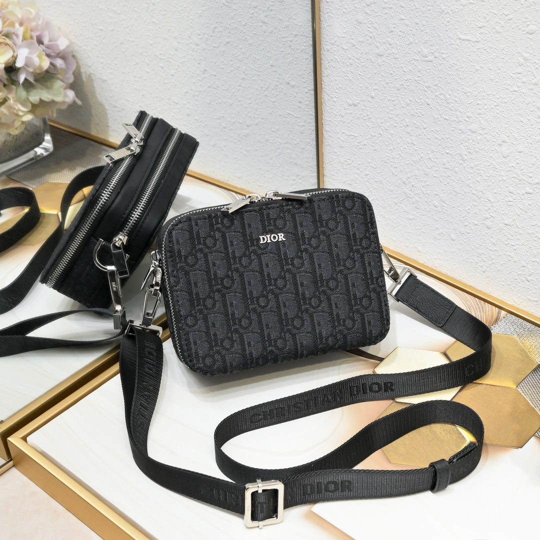 Anum Bags Elite Carryalls