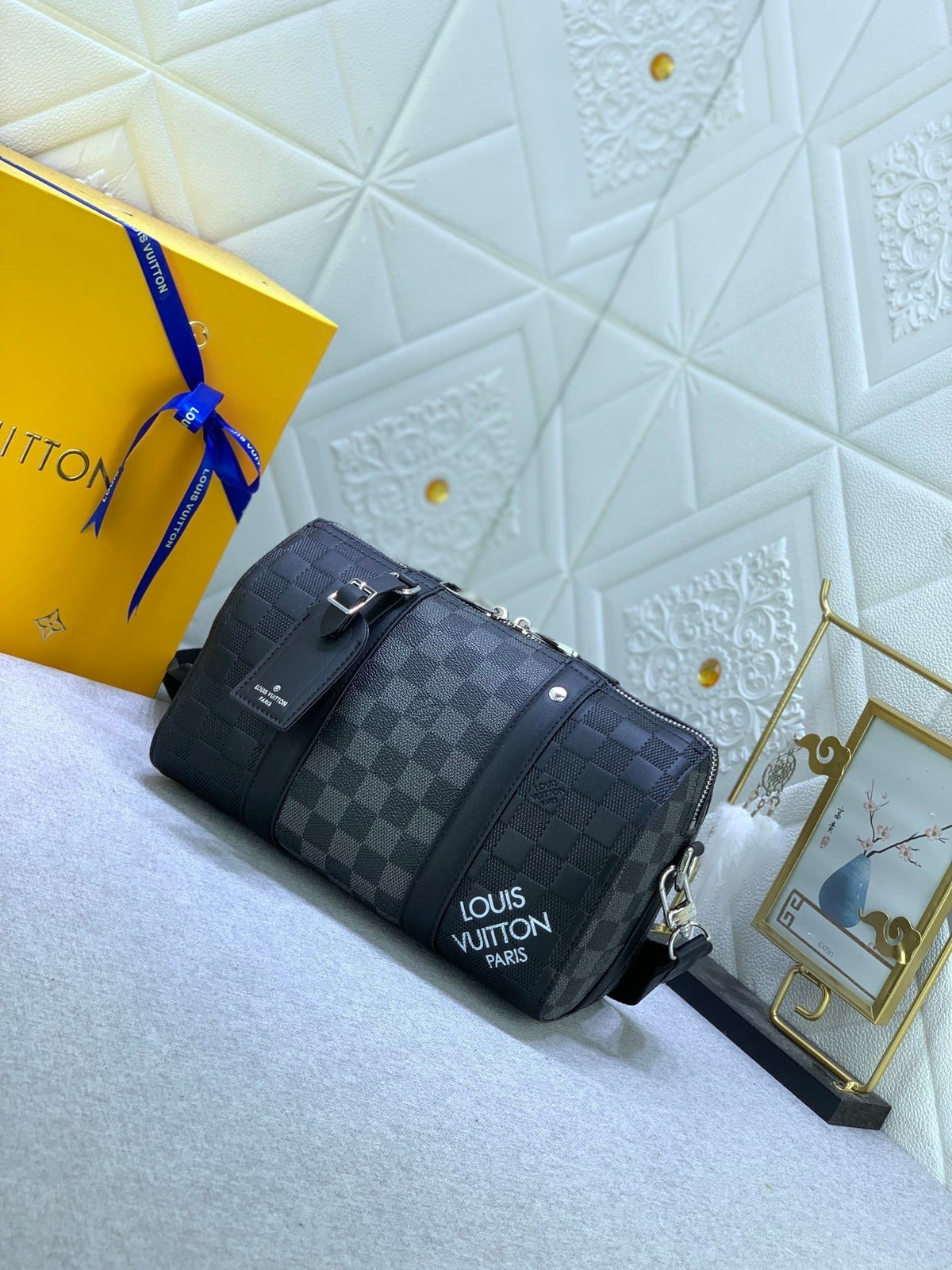 Anum Bags Detail